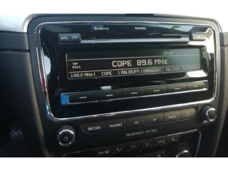 Блок управления HiFi audio    Skoda Superb B6 (3T)   для двигателя CFF