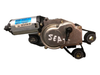 Двигатель стеклоочистителя заднего стекла