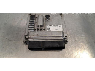 Блок управления двигателя 04L907445B   Audi A3 S3 8V