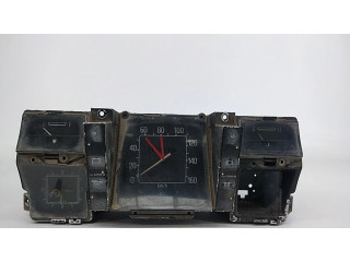 Přístrojová deska Nissan PickUp Y720 1982 11082EJ020003