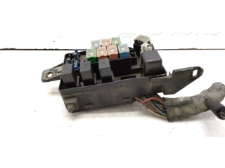 Блок предохранителей PR02000000, MB629083 Mitsubishi Colt