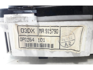 Панель приборов MR381001 Mitsubishi Carisma