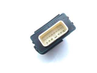 Блок предохранителей 8597053050 Lexus IS-F