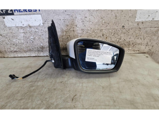 Зеркало электрическое Skoda Fabia Mk3 (NJ) 2015 - 2021 года