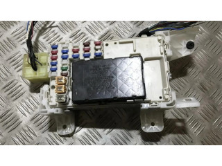 Pojistková skříňka 8264102060 Toyota Corolla E120 E130 2003