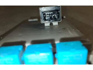 Pojistková skříňka 8198050030, 0665004650 Toyota Land Cruiser (J120) 2004