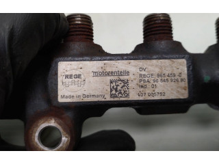 Топливная рампа 9654592680, 9655465480   Peugeot Expert   для двигателя 9HU