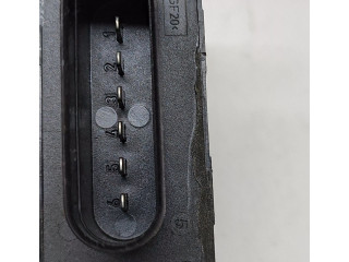 Блок управления 5Q0906121S   Skoda Octavia Mk4