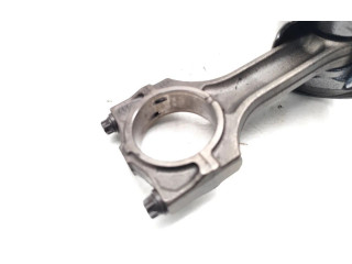 Поршень с шатуном 204D3 204D3 Land Rover Freelander