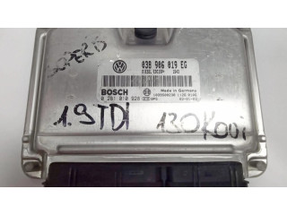 Блок управления двигателя 0281010928 Skoda Superb B5 (3U)