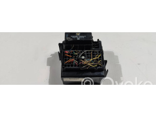 Pojistková skříňka 15058033-07, 091603 Hummer H2 2003