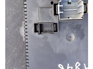 Блок предохранителей  12217799, 12217799   Volvo XC90    