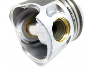  Поршень  038107065FM  Volkswagen Golf VII  