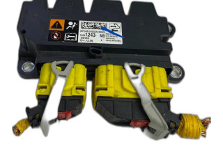 Блок подушек безопасности 13591243   Chevrolet Orlando