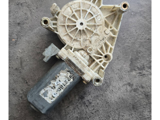 Передний двигатель механизма для подъема окон 105266102, 15072605   Peugeot  406  1996 - 1999 года