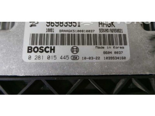 Řídící jednotka 96983951, 0281015445 Chevrolet Cruze 2009