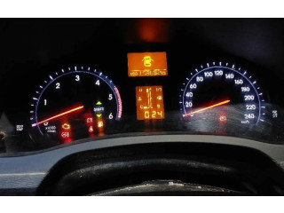 Přístrojová deska Toyota Avensis T270 2013 8380005N30