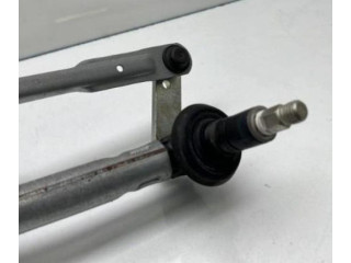 Моторчик дворников     BMW X3 E83