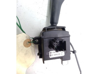 Ручка стеклоочистителей 8363669 Volkswagen Caddy