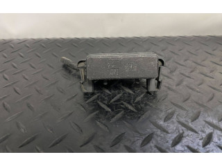 Блок предохранителей  6L3T12A581AF, 7154-3952-30   Ford F250    