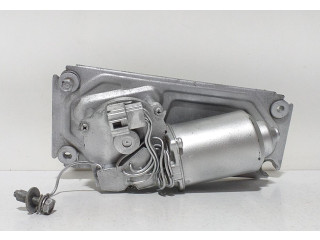 Моторчик дворников 64857    Daihatsu Feroza