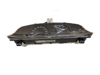 Přístrojová deska Toyota Corolla E110 2001 8380002390, 2573202801