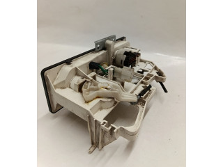 Řídící jednotka EM, FALTA Mitsubishi Pajero 1999