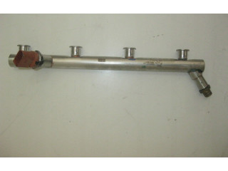 Vstřikovací lišta 057130090AC Audi A8 S8 D4 4H CTE002626