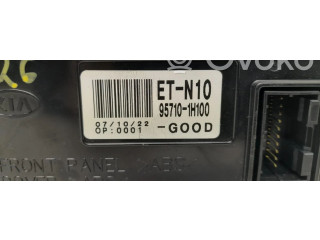 Дисплей    957101H100   KIA Ceed