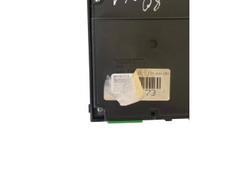 Дисплей 30797715 Volvo V70