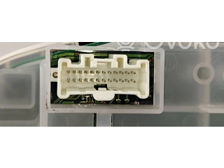 Přístrojová deska  Mitsubishi Pajero 2008   