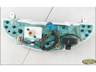 Přístrojová deska Nissan Serena 1997