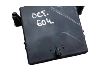 Модуль управления gateway Skoda Octavia Mk2 (1Z) 2004 - 2013 года 1K0907530H, 1K0907951