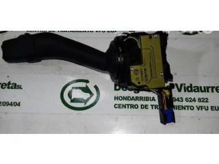 Ручка стеклоочистителей 1K0953519A   Audi A3 S3 8P