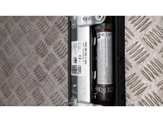 Подушка безопасности для колен 83A880842D Audi Q3 F3