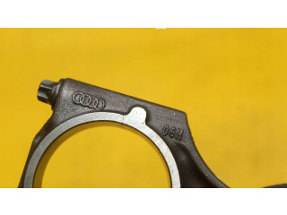  Поршень с шатуном  06H  Skoda Octavia Mk2 (1Z)  