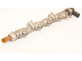 Vstřikovací lišta 057130090T 057130764AB Seat Ibiza IV (6J,6P)