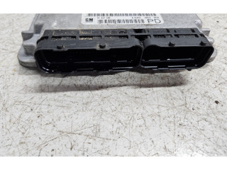 Панель приборов 0281010268, 24417169   Opel Zafira A       