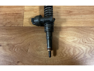 Vstřikovač 038130073BN   Volkswagen Caddy     