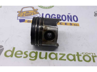 Píst 7701474884, 7701474884 Renault Megane II