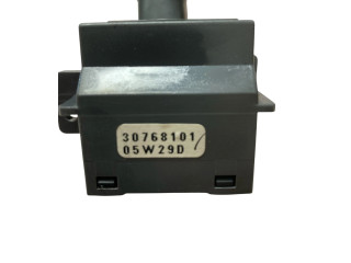 Ручка стеклоочистителей 30768101, 05W29D Volvo V70