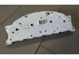 Панель приборов 30746102, 8602885   Volvo V70       