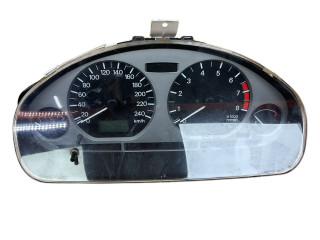 Панель приборов OP0179001 Mitsubishi Carisma