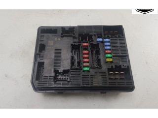 Блок предохранителей 284B64435R, 284B64435R Dacia Sandero III