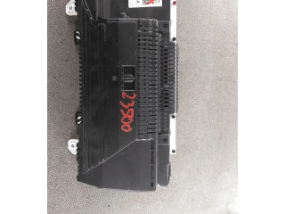 Спидометр (приборный щиток) 32233967, 32233967    Volvo XC60