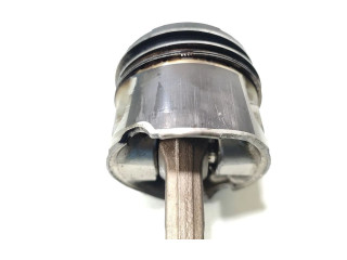 Píst    Toyota RAV 4 (XA30)    2AD-FTV 