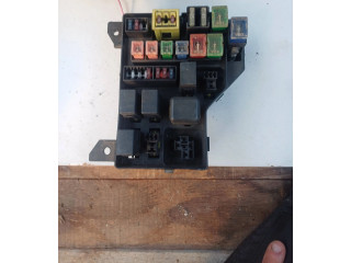 Блок предохранителей Mitsubishi Carisma