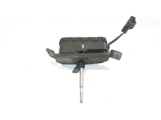 Моторчик стеклоочистителя 0390206210, 9154528    Volvo S80