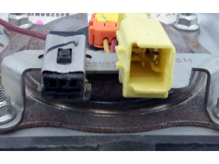 Подушка безопасности водителя F75005772, E2-B4-59-1   Mitsubishi L200