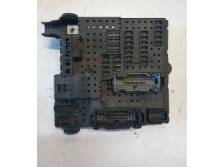 Блок предохранителей 30728512, 05W334   Volvo XC90    